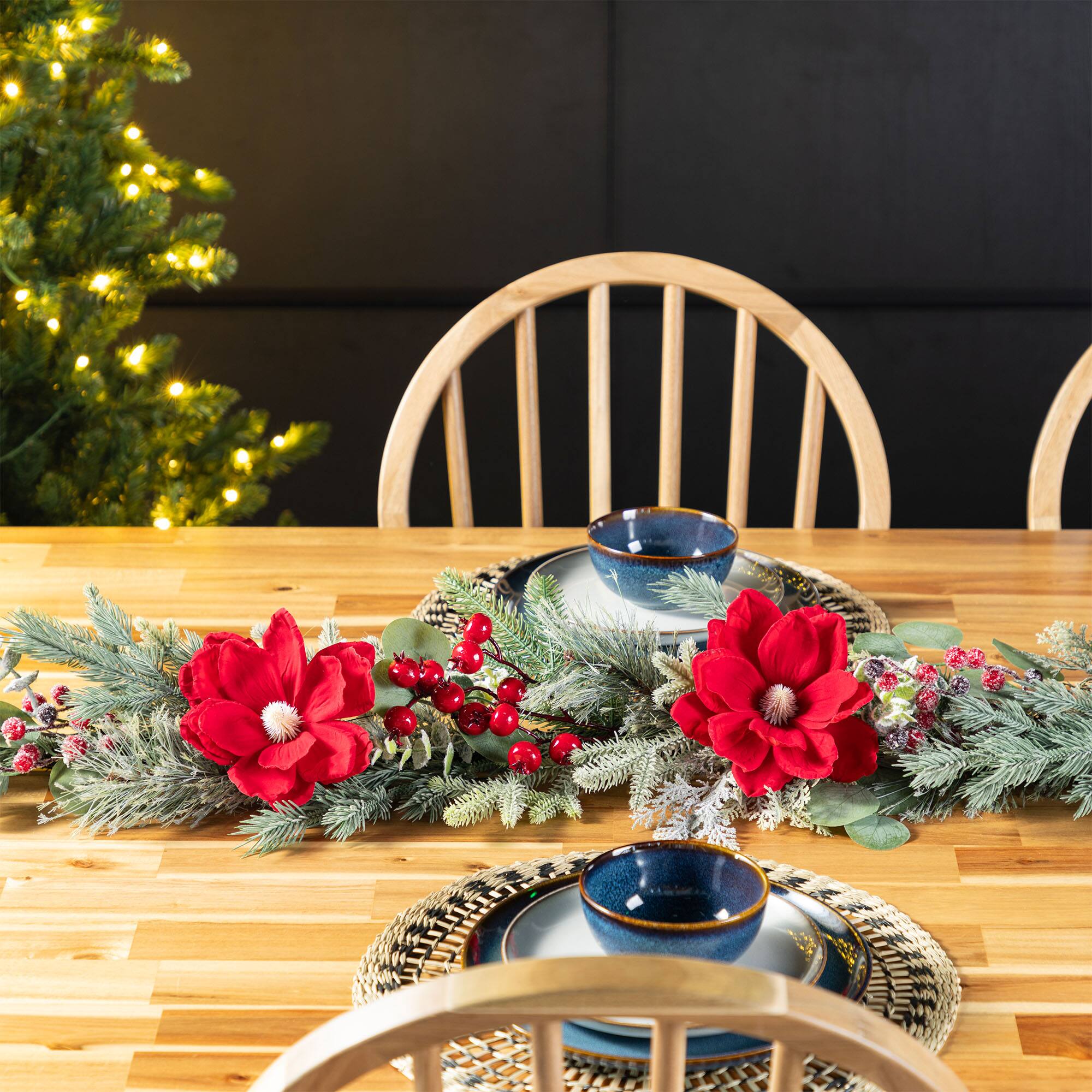 Glitzhome® 6FT Christmas Red Mangnolia & Berry Garland